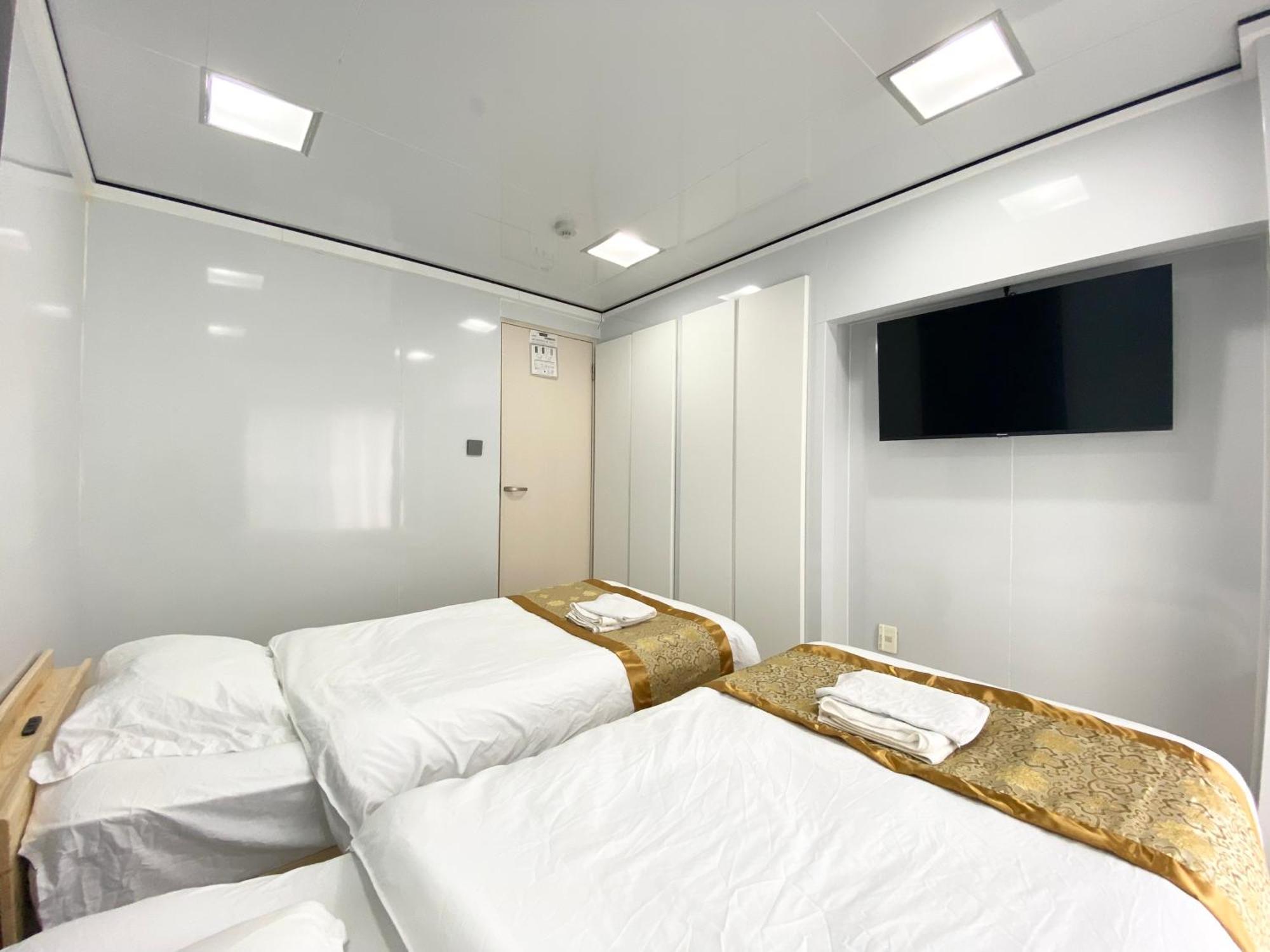 Ueno正和ビル Apartment Tokyo Bagian luar foto