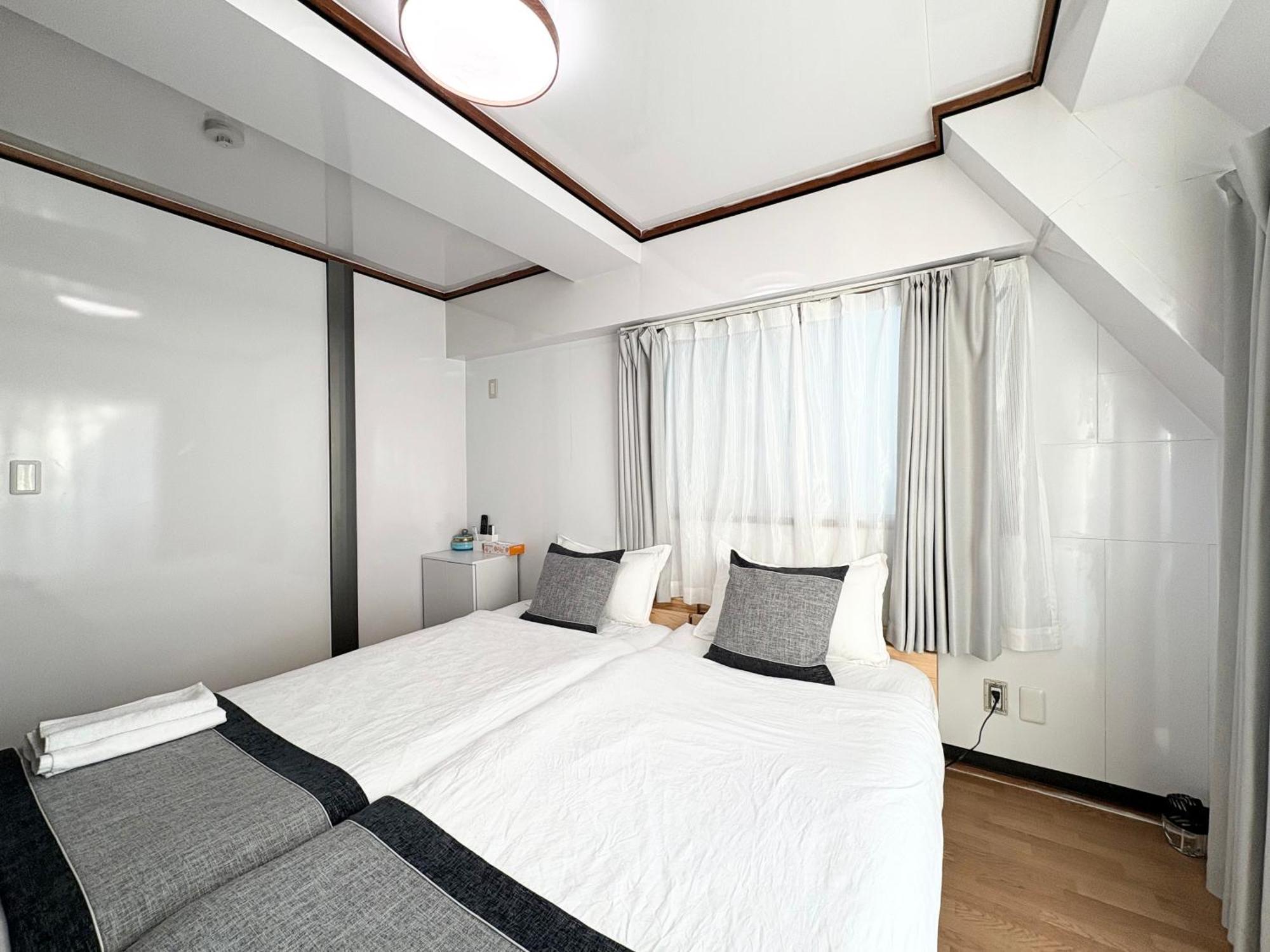 Ueno正和ビル Apartment Tokyo Bagian luar foto